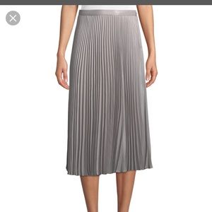 Club Monaco pleated skirt